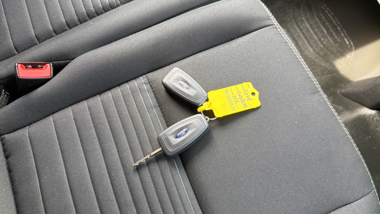 Ford Transit Custom 340 L2 Diesel Fwd 2.0 EcoBlue 170ps High Roof Limited Van Auto